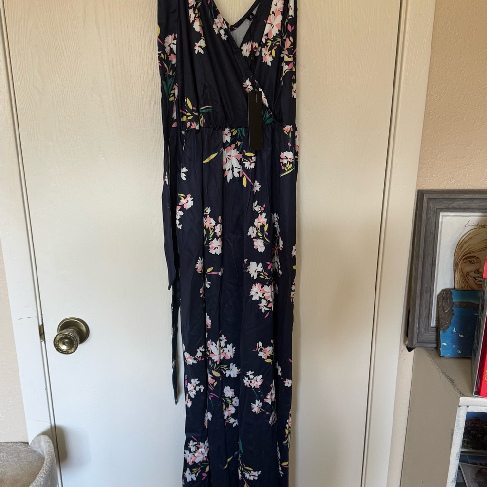 Blue Sleeveless V-Neck Maxi Sundress